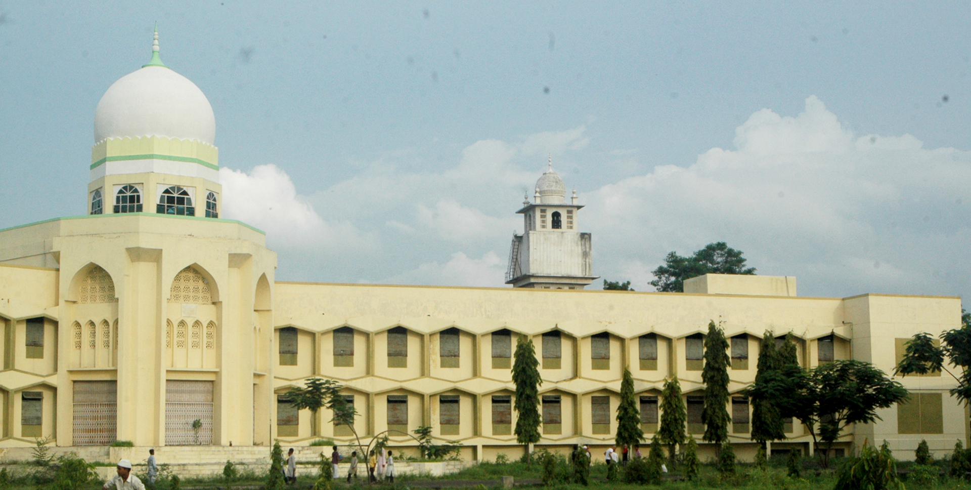 Mohammadia Tibbia Ccollege